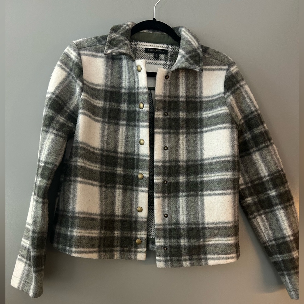 Banana Republic Green and Gray Plaid Shacket